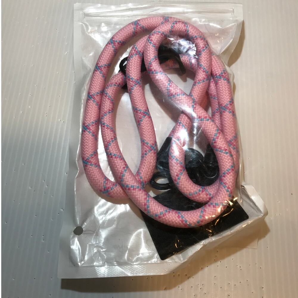 NWT Pink Blue Dog Leash 46 Inches